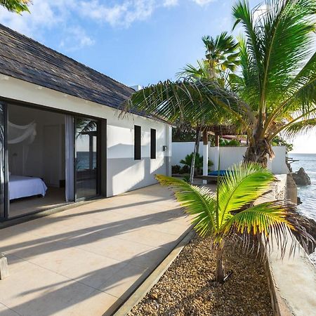 Villa Oceanfront 72 & Sunny Kralendijk Exterior foto